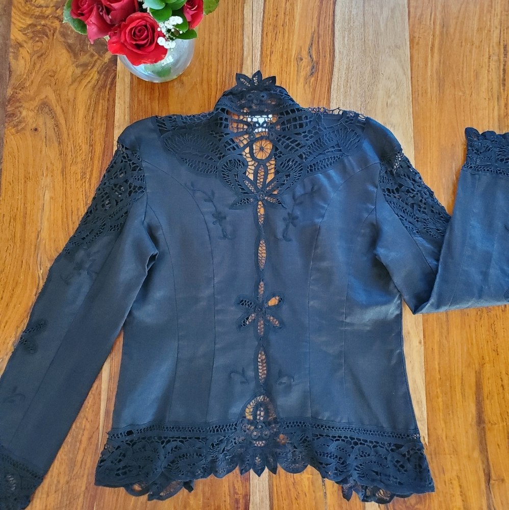 Shine New York Black Embroidered Jacket SZ-M